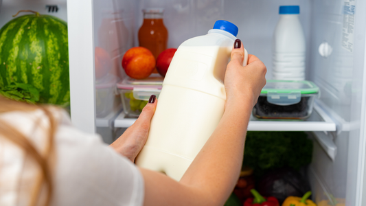 Optimiser son réfrigérateur et son garde-manger : les astuces de rangement pour moins gaspiller et mieux cuisiner